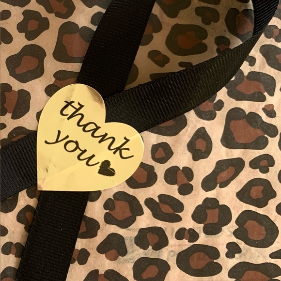 LINEA PELLE Belt Elegant Brown Leather with 4 buckles. Med. (adj.) - Picture 14 of 14